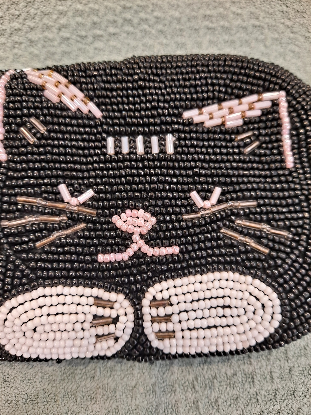 Lillian Vernon Vintage Black & Pink Seed Beaded Mini Glasses Case Sleeping Cat - Picture 2 of 10